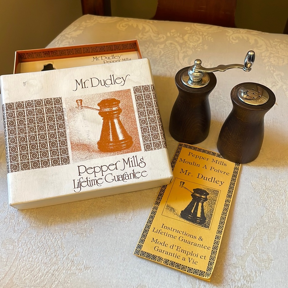 New old stock Mr. Dudley hand spun wood salt and pepper mills w/box and papers